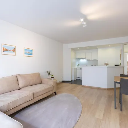 Miramar - Garage Available * Ostend