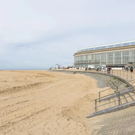 Miramar - Garage Available *